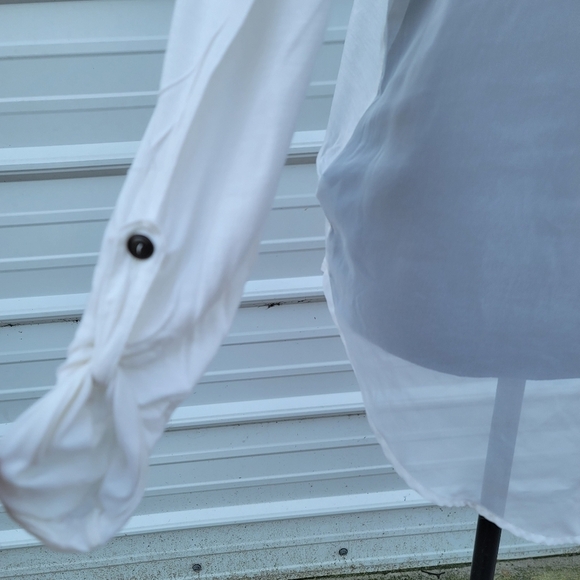 Mine Women's Long Sleeve Blouse Button Down Shirt Top Pockets Size L Solid White - Picture 2 of 9